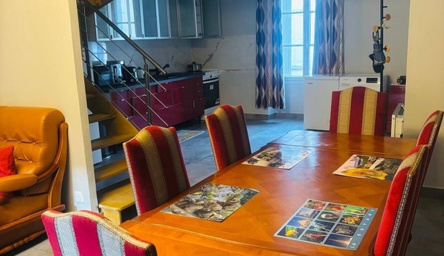 Large house with 600 m² garden - up to 14 people with fitness area