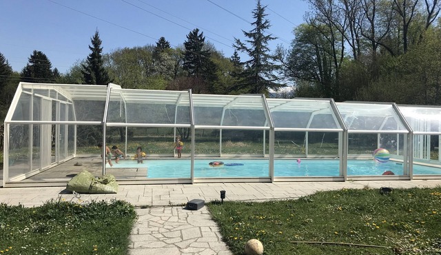 Large house with pool and jaccuzi