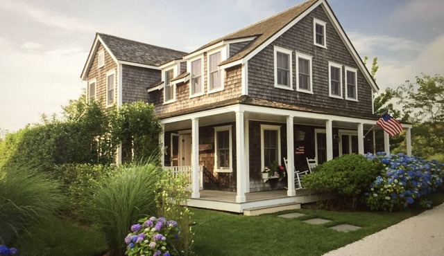 Large Immaculate Home in Beach Plum with Private Heated Pool, Tennis & Gym