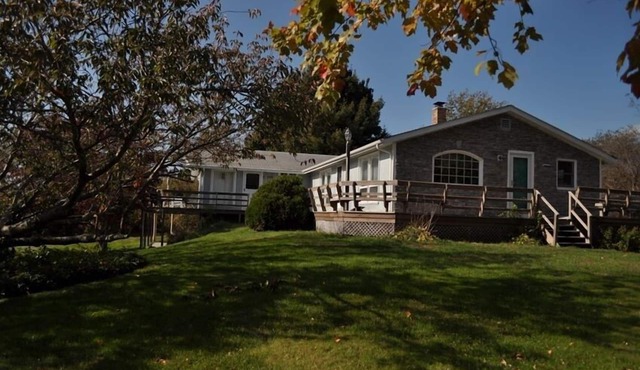 Large light filled house 1/2 mile to Charlestown Town Beach