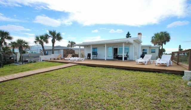 Large Luxury Beach House in Daytona Beach - Ocean Front Living