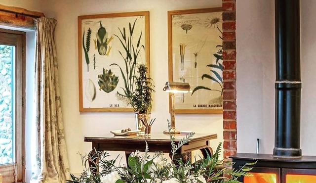 Large luxury 8 bedroom private house by the sea, North Norfolk.