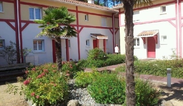 Large luxury villa T4 1 km from the ocean on the Landes coast