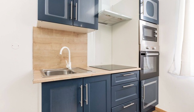 Large Maison de Famille Proche Lille - Belgique