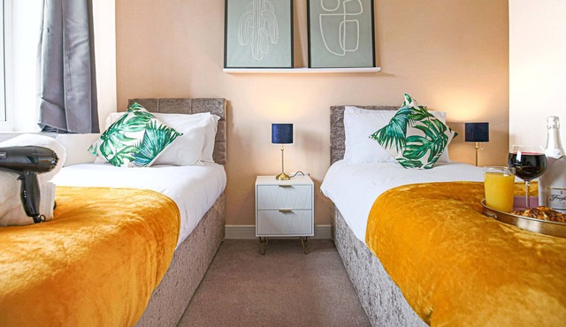 Large Modern 5-bed Perfect for Families