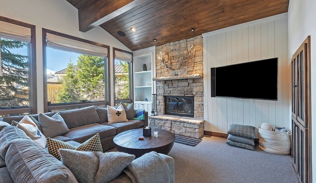 Large Modern Deer Valley Home by InvitedHome | Hot Tub, Pool Table, Views