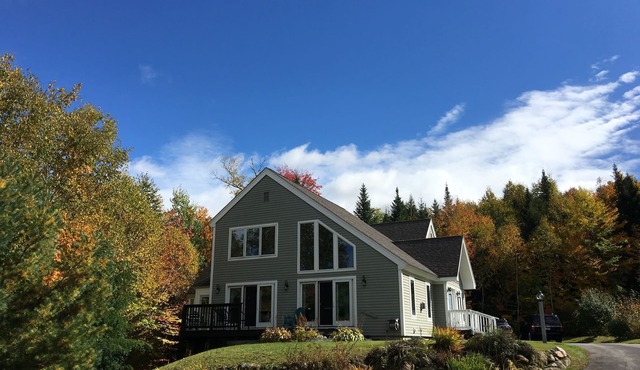 Large Modern Home with Beautiful Views in NH's White Mountains