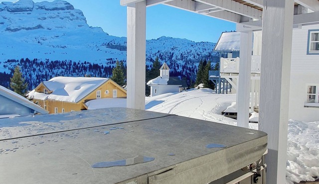 Large Norwegian chalet