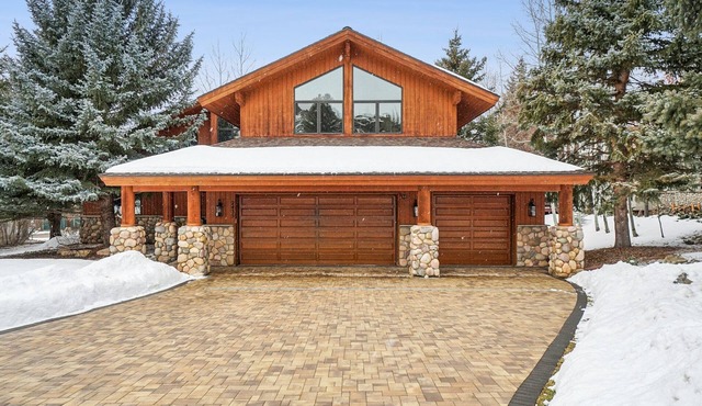 Large Park Meadows Ski Home, Slps up to 18, 6 Bedrooms
