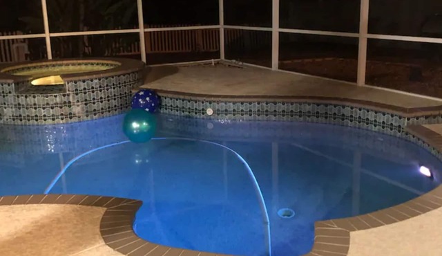 Large Pool Home for Fun, Faith & Family!nn