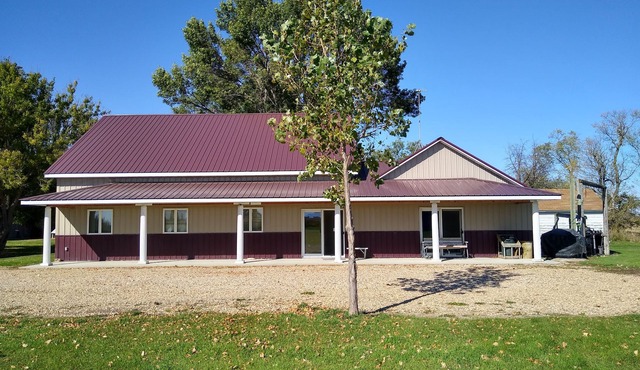 Large Private Lodge located in the middle of a hunters paradise