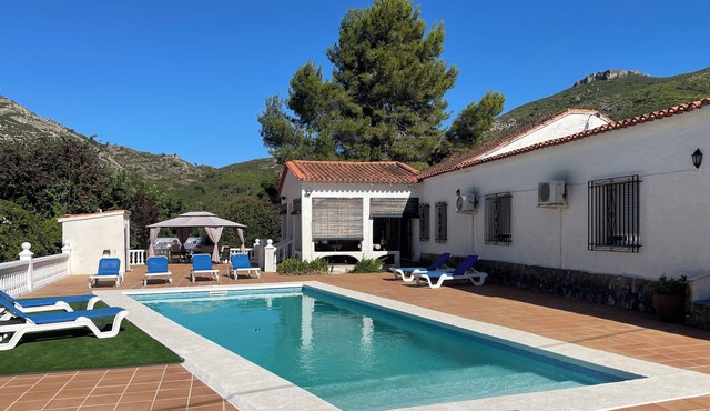 Large private Villa quiet area great for families