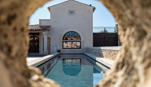Large property for rent in Provence: Lavande et Merveilles