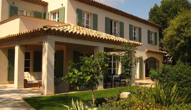 Large Provencal house, Escalet/Pampelonne, near the sea