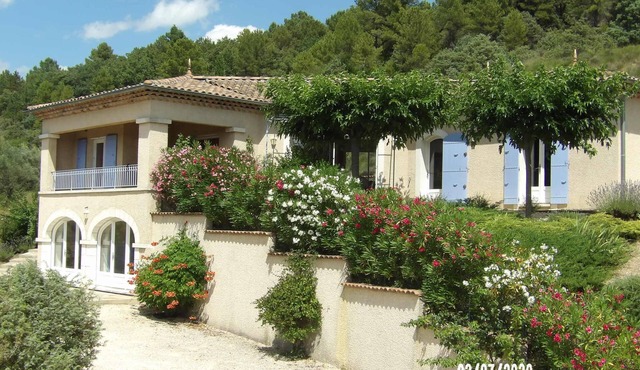 Large Provencal villa with panoramic view very close to Vallon Pont d 'Arc