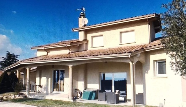 Large quiet house near Parc du Pilat