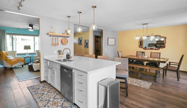 Large Ranch; 4 Bed; 2.5 Bath; Patio