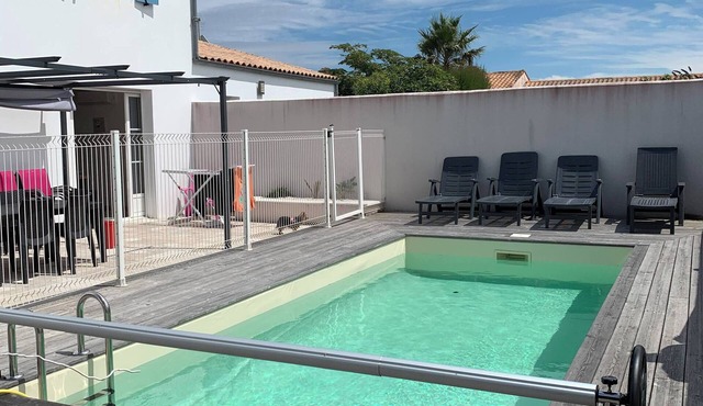 Large recent vacation home