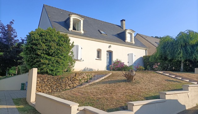 Large room in a spacious Maison bourgeoise.