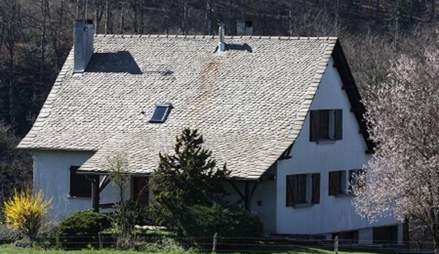 Large rural gîte in a detached house for 10 to 12 people in SALMIECH