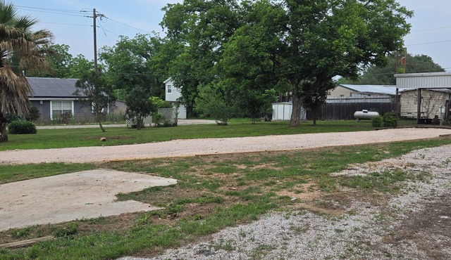 Large, secluded RV pad w/water access to Lake LBJ for your outdoor adventures