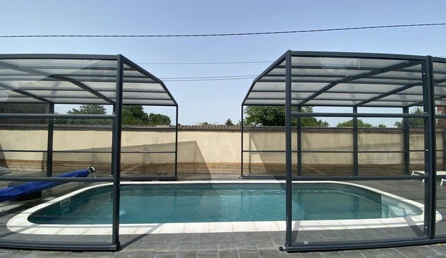 Large self-catering cottage with private, covered, heated swimming pool and Nordic bath.