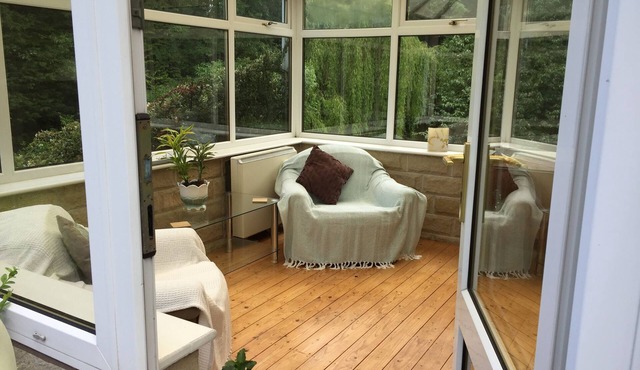 Large Self Contained Deluxe Property