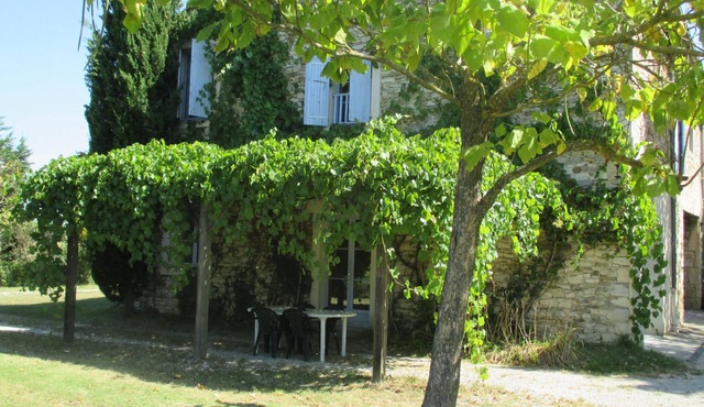 Large spacious and comfortable house with swimming pool 12x6m