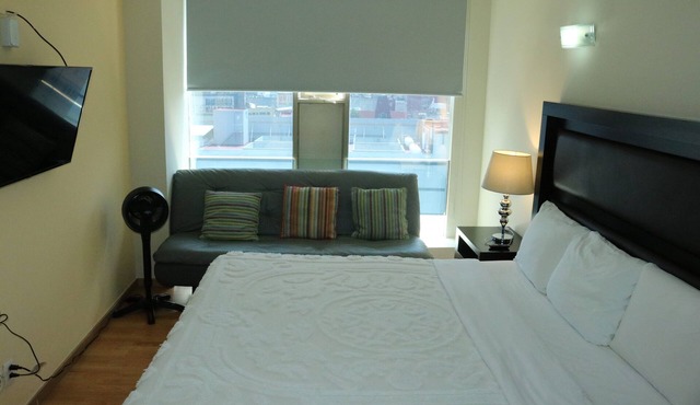 Large & Spacious 3 BDRM 809