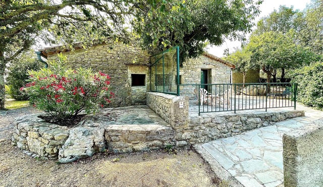Large stone cottage, swimming pools, playgrounds, tennis courts