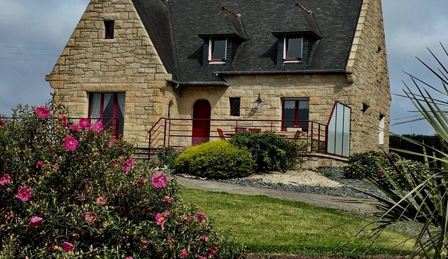 Large stone house facing Brehat Island - Sea view