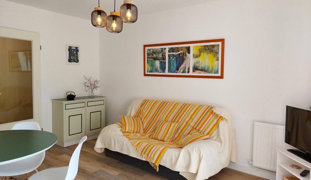 Large Studio, Terrace, Parking, Near Beach