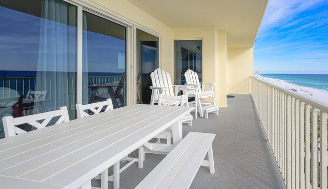 ~Large Stunning Luxurious Quiet 4th Floor 3B/2B Condo On Sugar Sands~