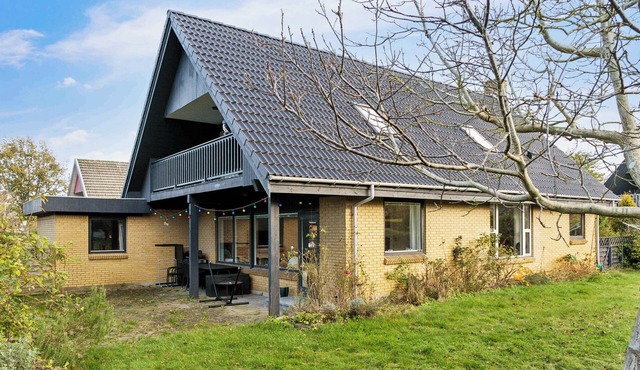 Large summer house in Bandholm on Lolland