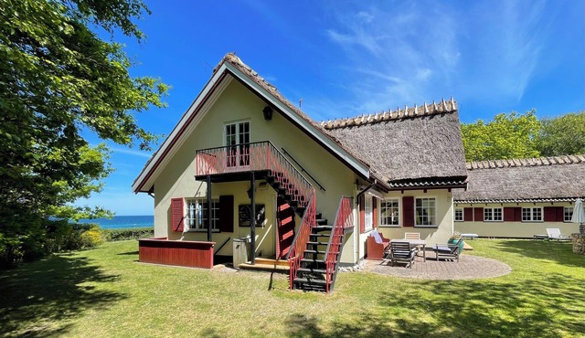 Large Summerhouse in a Seaside Nature Reserve