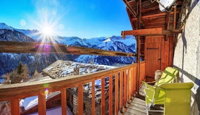 Large sunny chalet