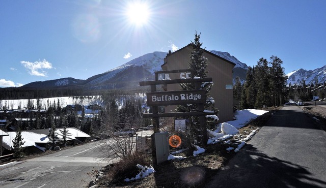 Large Three bedroom with Amazing Amenities Great Family Property Club House