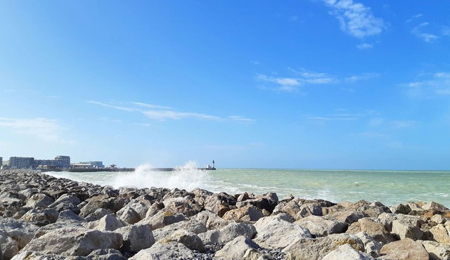 Large townhouse from the early 20th century.