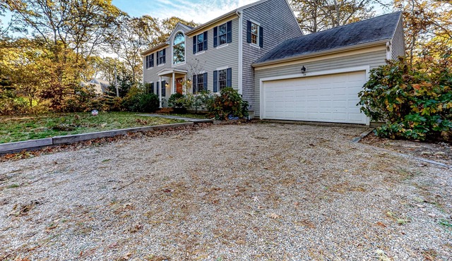 Large Updated Home Near the Beach with Deck & Grill - Perfect for a Family