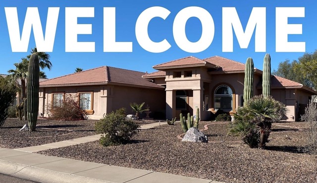 Large Upscale Vacation Home in Coyote Ranch with Private Pool, RV parking