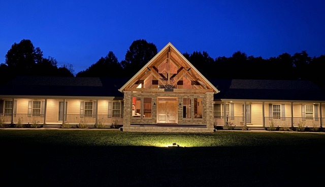 Large vacation home in Kings Mountain with incredible views, and tons of room.