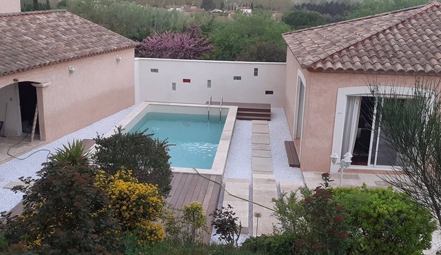 Large villa with pool in a peaceful vineyards and pine forest