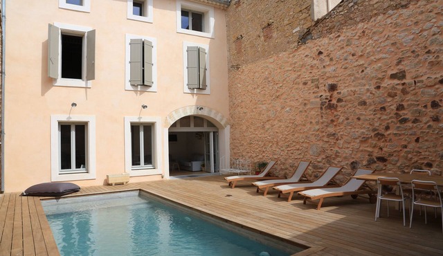 Large Village House with swimming pool in Quarante, between sea and scrubland