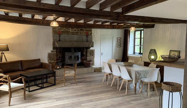 Large, warm and quiet country house