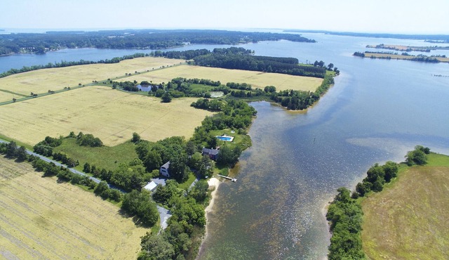 Large waterfront estate with breathtaking sunset views