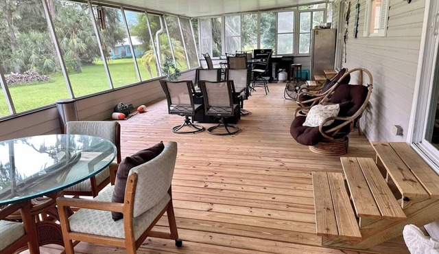 Large Waterfront home w/dock