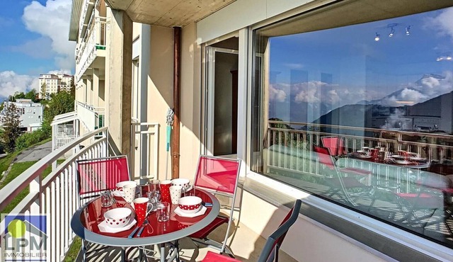 Larges Horizons 211 Nice 2 rooms apartment, 55m2 (max. 5 people) in 1st floor of a residence at abou