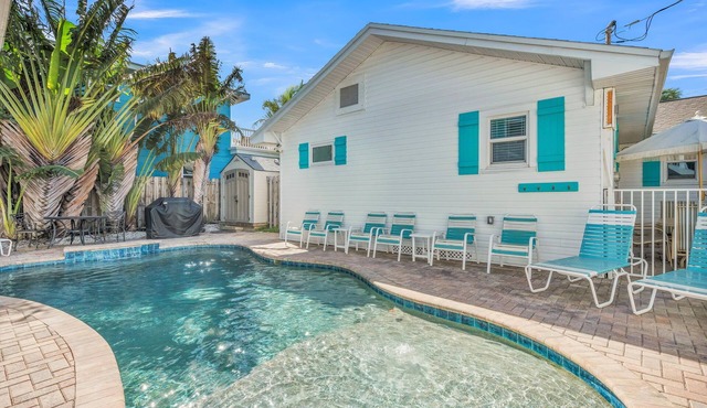 LARGEST in North Beach- PRIVATE POOL- 1 Block to BEACH - All 3 Units- SLEEPS 16