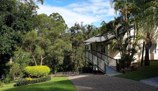 Lark Rise - semi-rural relaxation