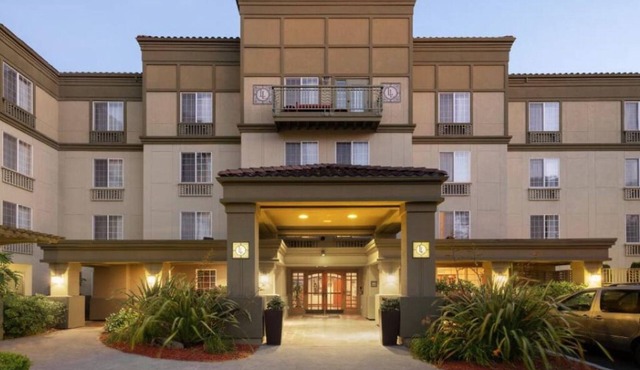 Larkspur Landing Extended Stay Suites Sunnyvale-7 Minutes From Levi's Stadium